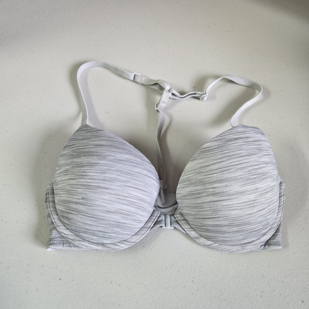 PINK Women Bra 32C Gray Striped Wear Everywhere Push Up Front Closure